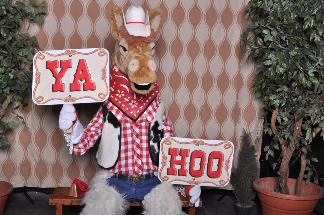 2022 Giddy Up Aggie Days | Calgary Stampede Queens’ Alumni Committee