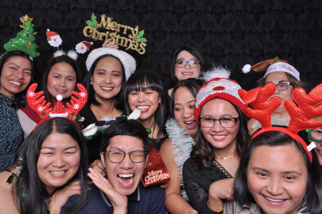 Costco #1217 | 2022 Holiday Party Photo Booth